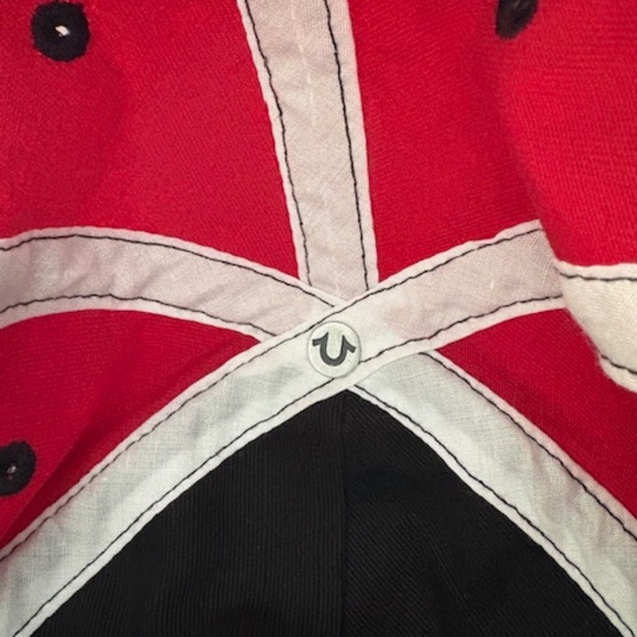 TRUE RELIGION hat unisex 100% cotton OSFA red/black with written pattern & logo - Picture 7 of 10